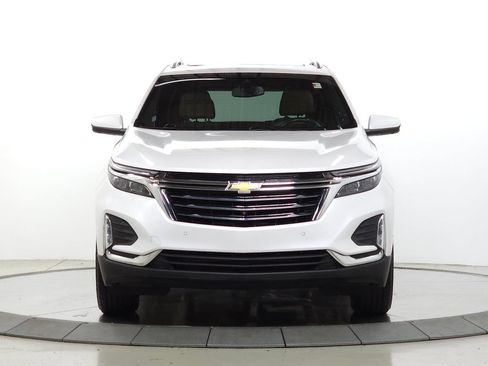 Used 2022 Chevrolet Equinox Premier AWD/4WD image 2