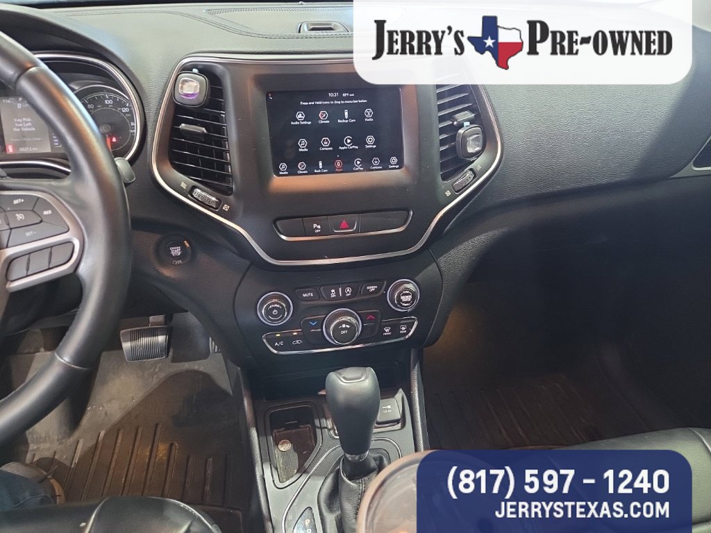 Used 2019 Jeep Cherokee Latitude Plus FWD image 9