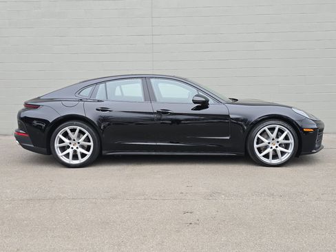 New 2026 Porsche Panamera 4 image 10