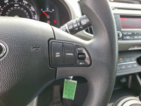 Used 2016 Kia Sportage LX image 22