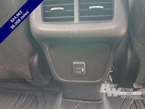 Used 2024 GMC Terrain SLE w/ Driver Convenience Package AWD/4WD image 14