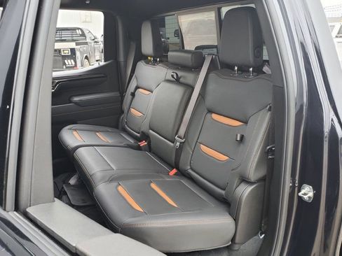 Used 2025 GMC Sierra 1500 AT4 w/ AT4 Premium Package AWD/4WD image 29