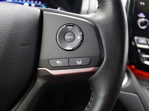 Used 2023 Honda Odyssey Sport image 38