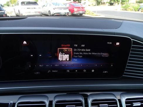 Used 2023 Mercedes-Benz Maybach GLS 600 4MATIC image 34