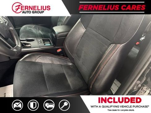 Used 2017 Toyota Camry XSE w/ Moonroof Package FWD image 31