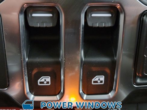 Used 2024 Jeep Wrangler Rubicon w/ Convenience Group image 29