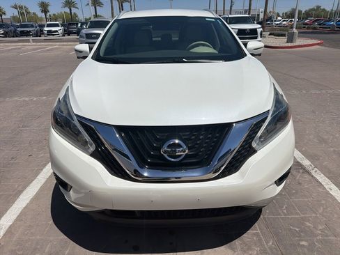 Used 2018 Nissan Murano SL w/ Cargo Package FWD image 2