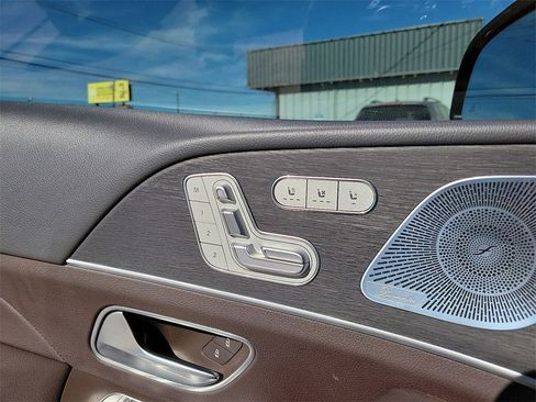 Used 2020 Mercedes-Benz GLS 450 4MATIC image 20