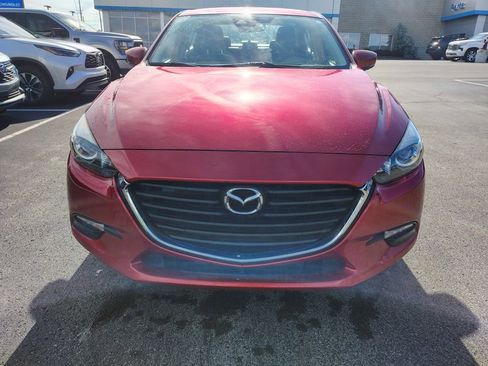Used 2018 MAZDA MAZDA3 Touring FWD image 2