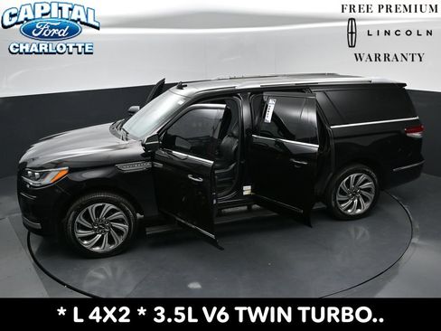 Used 2022 Lincoln Navigator L 2WD image 37