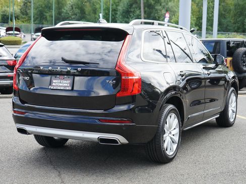 Used 2016 Volvo XC90 T6 Momentum w/ Momentum Plus Package AWD/4WD image 5