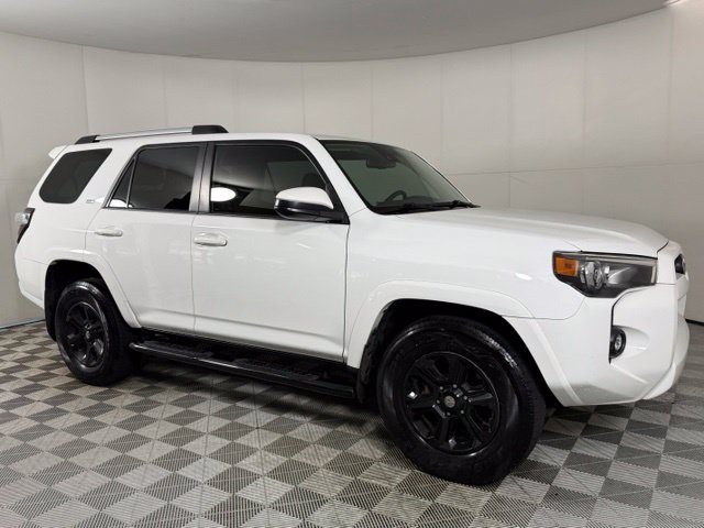 Used 2021 Toyota 4Runner SR5 RWD image 10