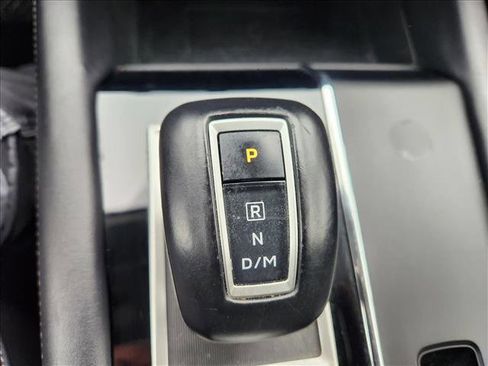 Used 2024 Mitsubishi Outlander SE image 37