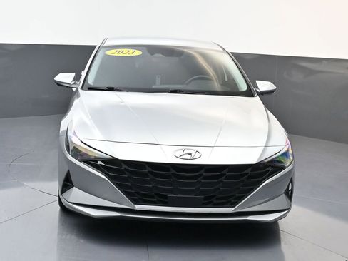 Used 2023 Hyundai Elantra SEL w/ Convenience Package image 8