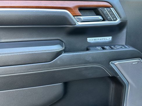 Certified 2023 GMC Sierra 1500 Denali w/ Denali Reserve Package image 11