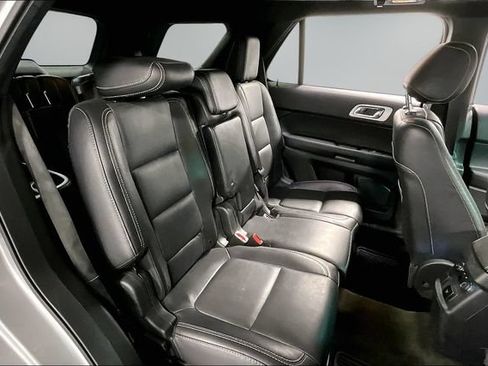Used 2015 Ford Explorer Sport w/ Equipment Group 401A AWD/4WD image 25
