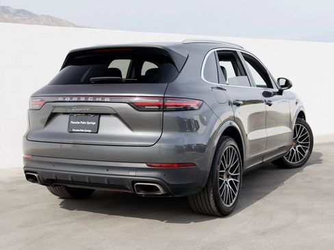 Certified 2023 Porsche Cayenne image 7