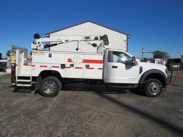 Used 2020 Ford F550 4x4 Regular Cab Super Duty image 2