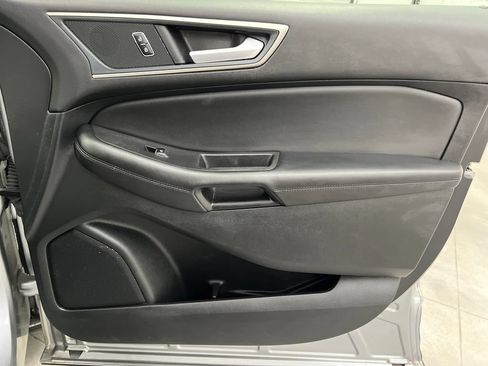 Used 2024 Ford Edge SEL AWD/4WD image 30