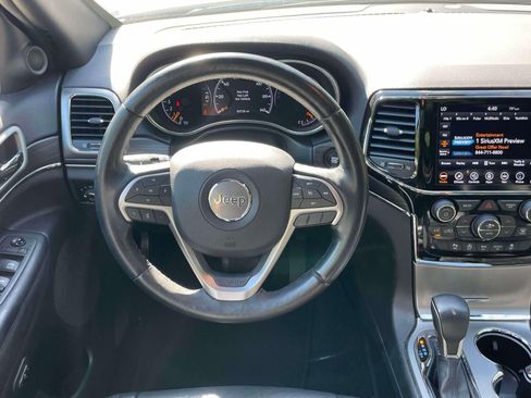 Used 2021 Jeep Grand Cherokee Limited AWD/4WD image 14