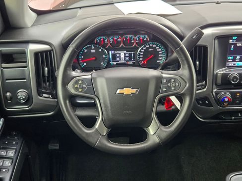 Used 2018 Chevrolet Silverado 1500 LT w/ Texas Edition image 20