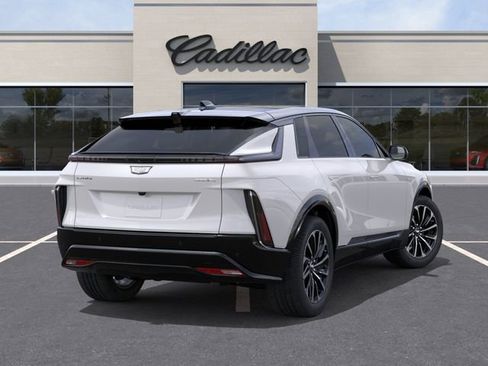 New 2025 Cadillac Lyriq Sport w/ LPO, Floor Liner Package AWD/4WD image 4