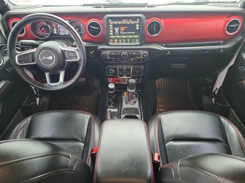 Used 2021 Jeep Wrangler Unlimited Rubicon image 10