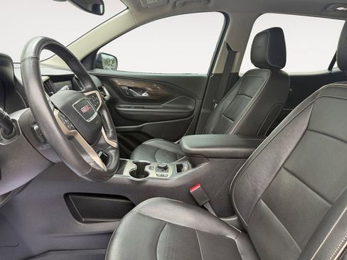 Certified 2020 GMC Terrain Denali w/ Denali Premium Package AWD/4WD image 9