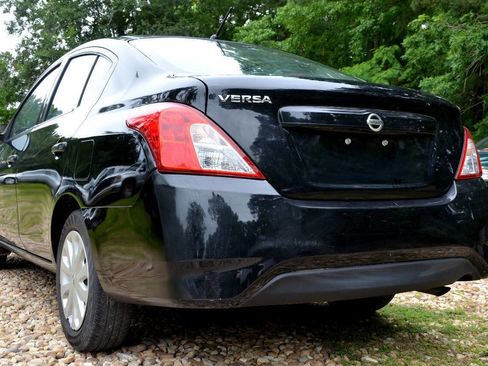 Used 2015 Nissan Versa S image 6