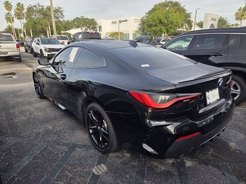 Used 2022 BMW 430i Coupe w/ M Sport Package RWD image 4
