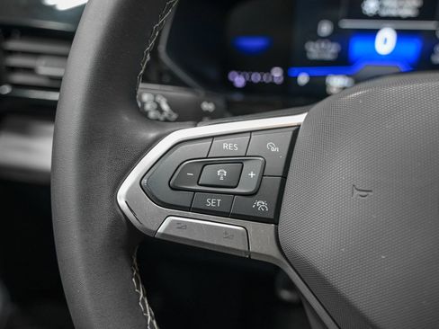 Used 2024 Volkswagen Taos S image 19