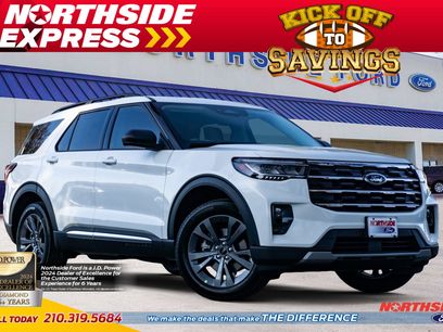 Used 2025 Ford Explorer Active w/ Active Comfort Package