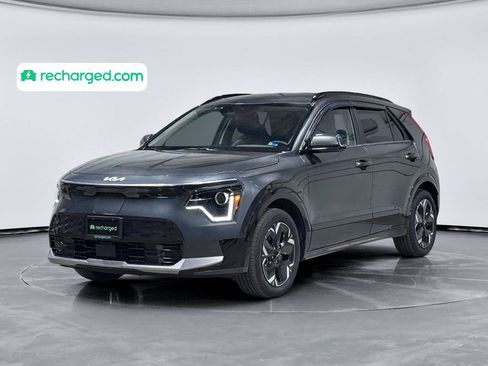 Used 2025 Kia Niro Wind w/ Wind Preserve Package FWD image 1