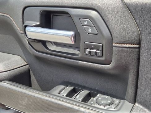 Used 2022 GMC Sierra 2500 AT4 AWD/4WD image 21