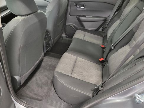 Used 2025 Nissan Rogue SV image 22