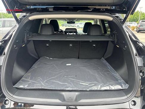 New 2026 Nissan Murano Platinum w/ Cargo Package AWD/4WD image 7