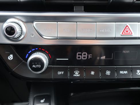 Used 2024 Kia Telluride SX Prestige w/ Towing Package AWD/4WD image 30
