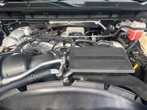 Used 2025 GMC Sierra 2500 Denali AWD/4WD image 43