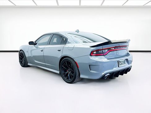 Used 2019 Dodge Charger SRT Hellcat w/ Harman/Kardon Audio Group image 6