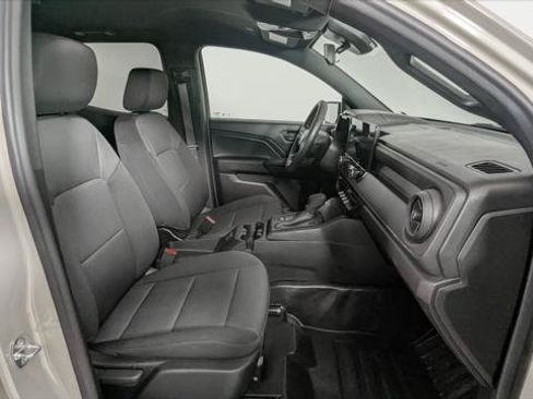 Used 2023 Chevrolet Colorado W/T RWD image 23