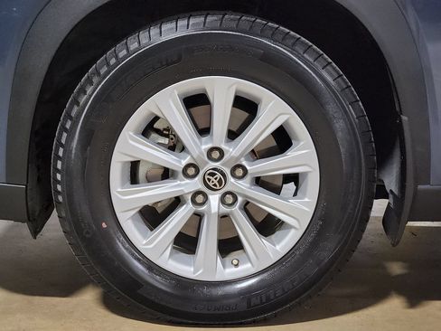 Used 2024 Toyota Grand Highlander FWD image 28