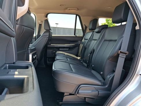 Certified 2023 Ford Expedition XLT AWD/4WD image 10