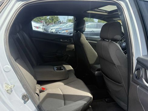 Used 2019 Honda Civic EX image 18