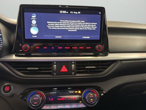 Used 2022 Kia Forte GT-Line w/ GT-Line Premium Package FWD image 16