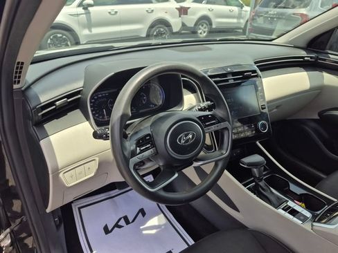 Used 2023 Hyundai Tucson SEL FWD image 10