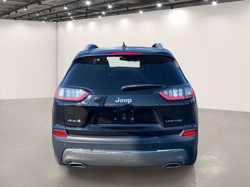 Used 2019 Jeep Cherokee Limited AWD/4WD image 6