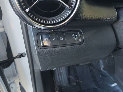 New 2025 Chevrolet Equinox LT image 19