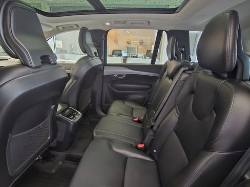 Certified 2023 Volvo XC90 B5 Core w/ Protection Package Premier image 21