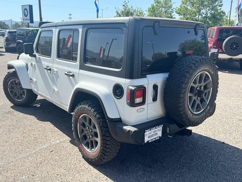 Used 2021 Jeep Wrangler Unlimited Sport AWD/4WD image 6