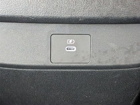 Certified 2026 Nissan Sentra SV w/ SV Convenience Package FWD image 34